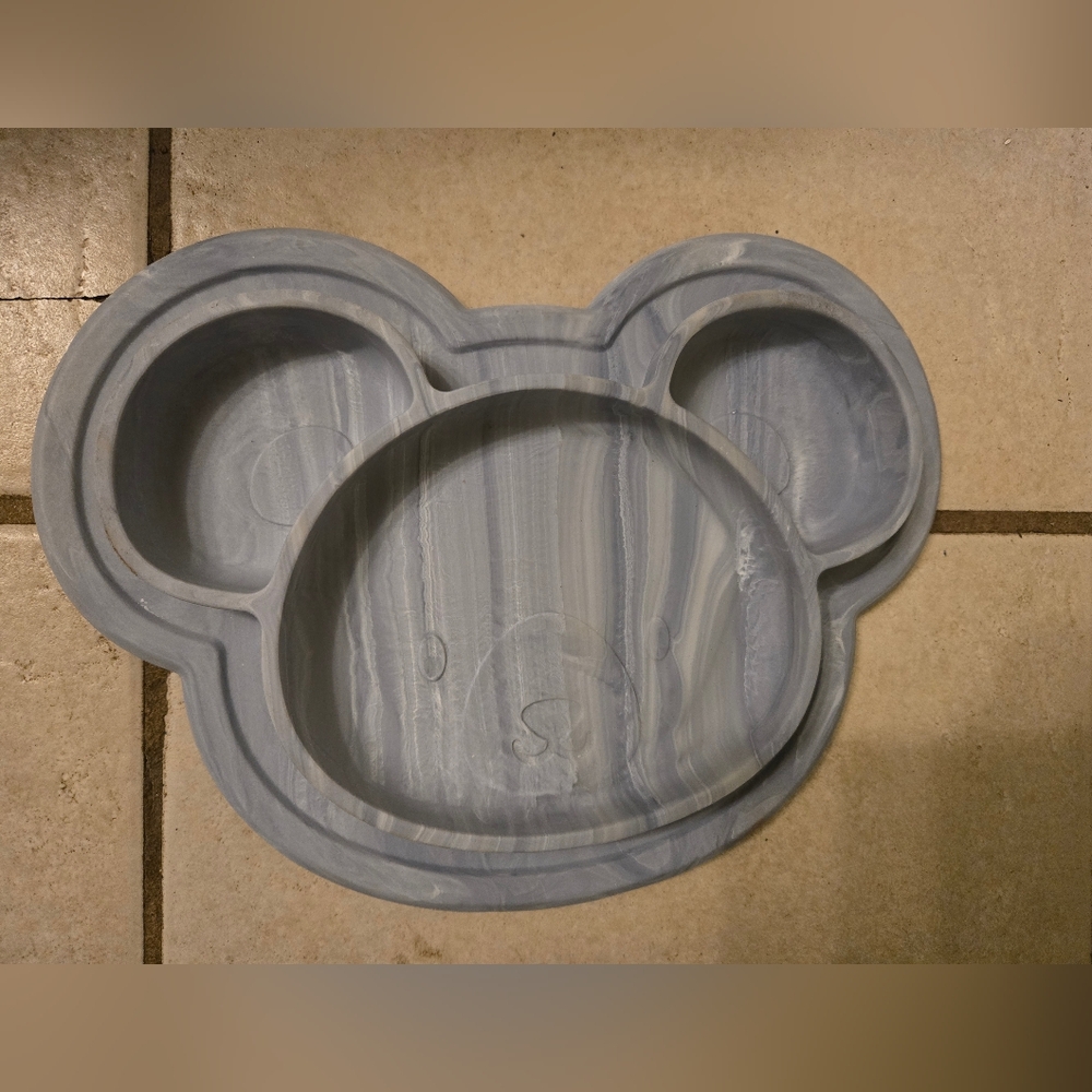 SILIPLATE by Kushies- Unbreakable, Fun Silicone Divided Plate with Suction